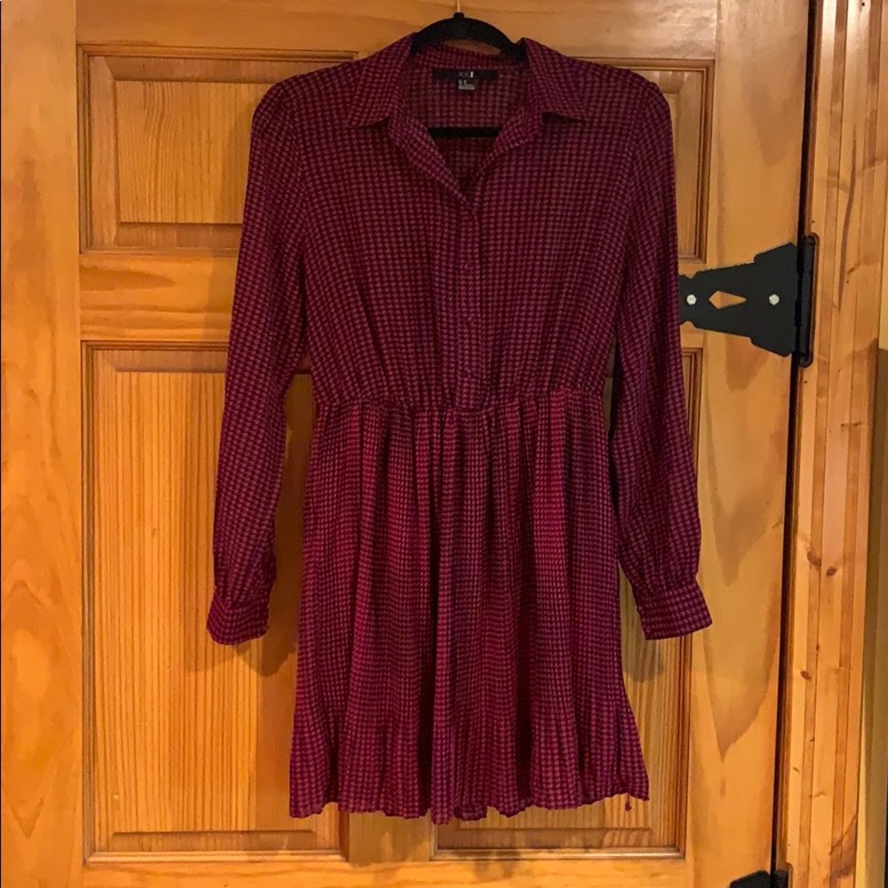 Fuchsia and black checkered dress!